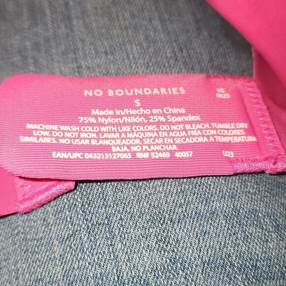 No Boundaries Junior's Wire-Free Bonded Voop Bralette, Size S - Picture 6 of 10